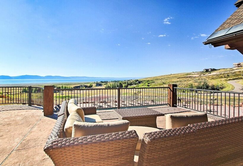 Fish Haven Hideaway W/ Private Lake Access!