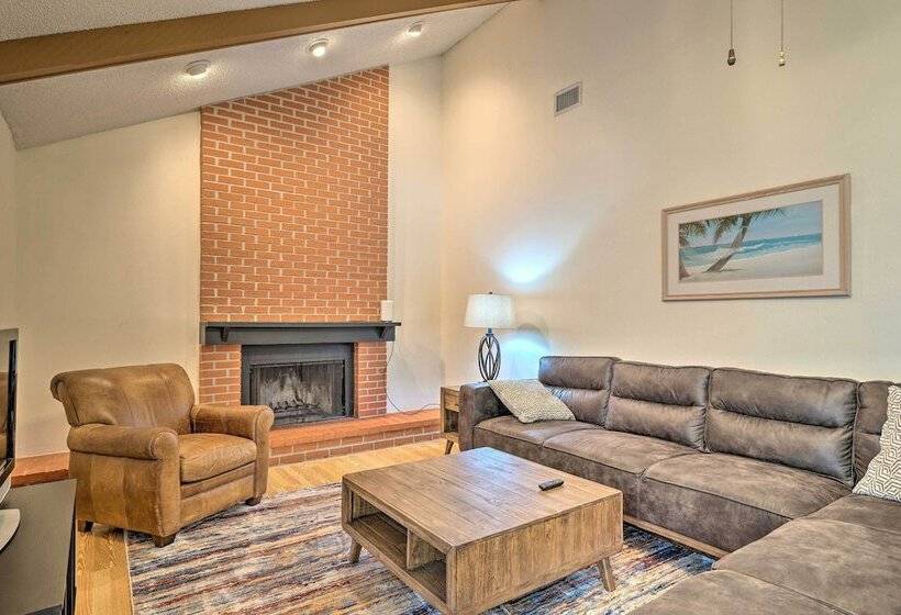 Fort Myers Home, Lanai & Private, Heated Pool