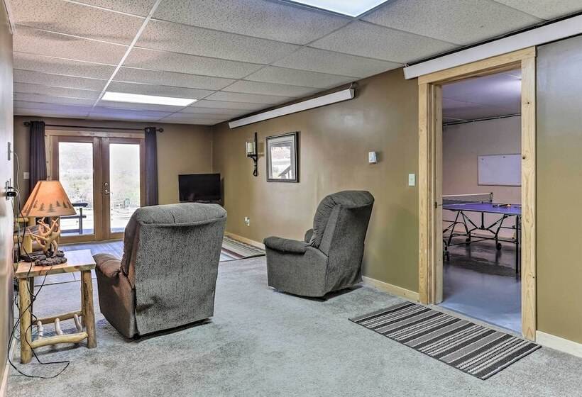 Hill City Log Cabin W/ On Site Trout Fishing!