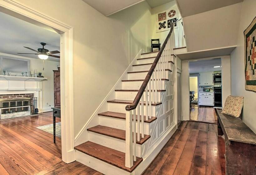 Historic Countryside Escape  Relax, Hike, & Fish!