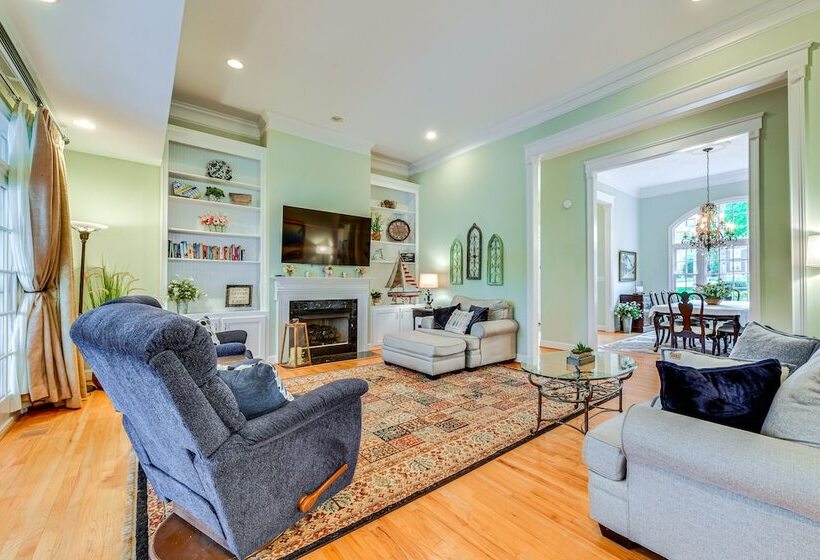 Lake Norman Waterfront Escape W/ Pool & Dock!