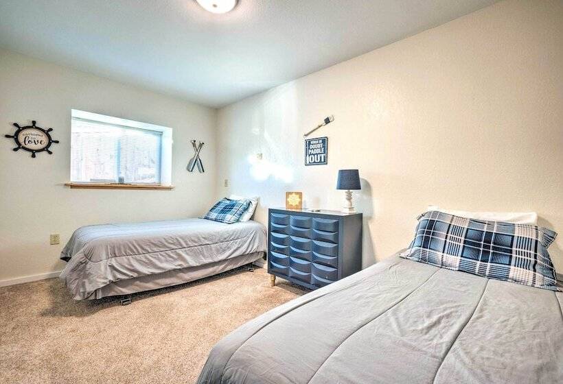 Pet Friendly North Bend Home W/ Bay Views!