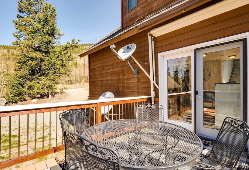 Roomy Alma Cabin W/ Pool Table: Ski, Hike, & Fish!