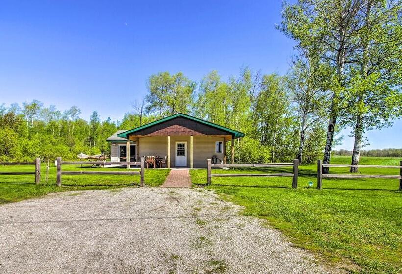 Rural  Harry S House  W/ Fire Pit On 20 Acres