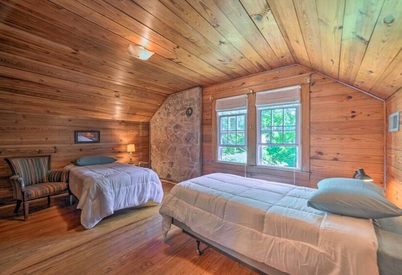 Rustic Dover Retreat W/ Porch   Walk To Boat Ramp!