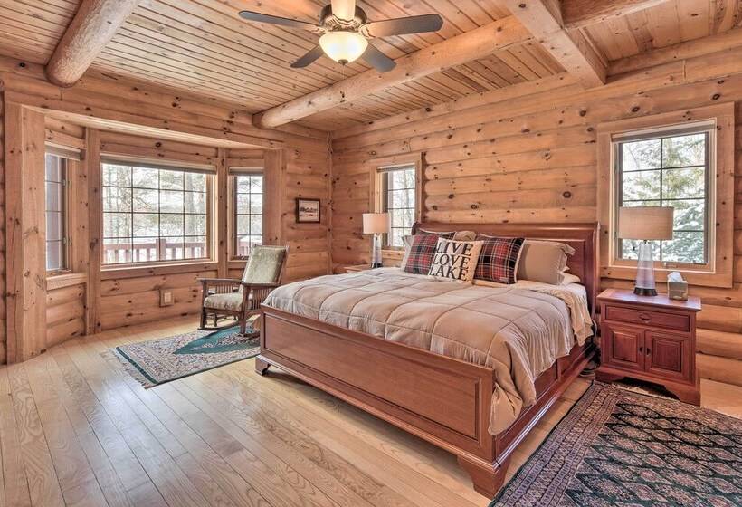 Spacious House W/ Boat Dock On Red Cedar Lake