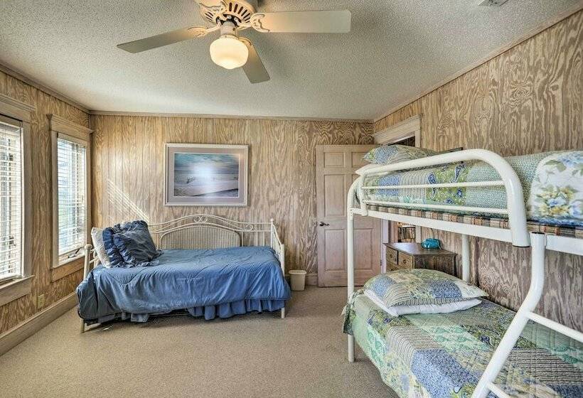 Sunset Beach Home W/ 4level Deck ~ 1 Mi To Pier!