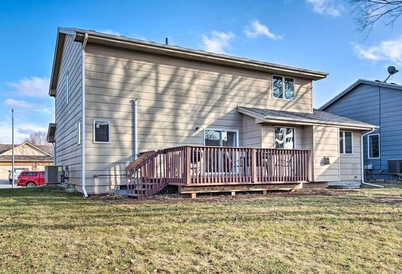 Altoona Home 11 Mi To Downtown Des Moines