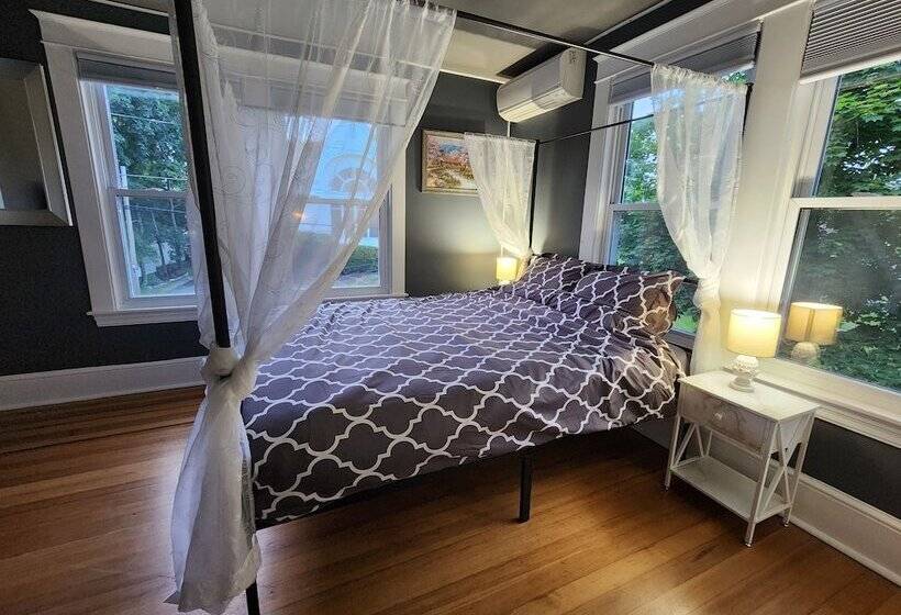 And. N B&b