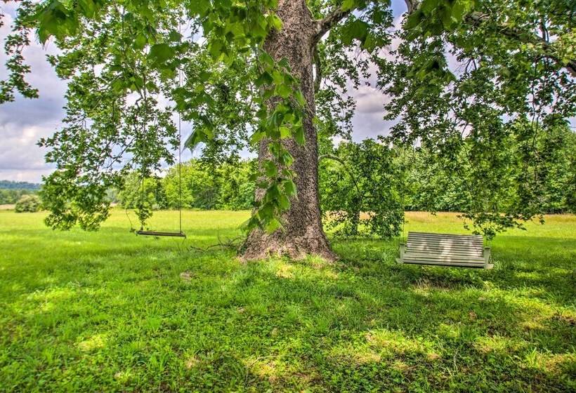 Balcony Downs Historic Home Near River Access