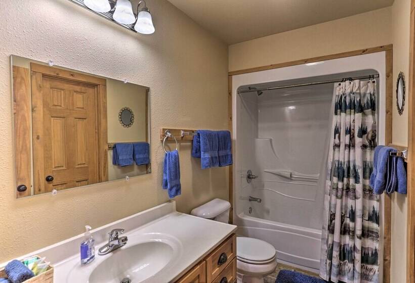 Cabin W/ On Site Trails   15 Miles To Mt Rushmore!