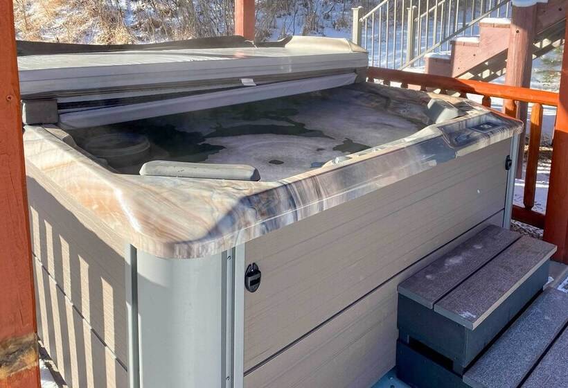 Cabin W/ On Site Trails   15 Miles To Mt Rushmore!