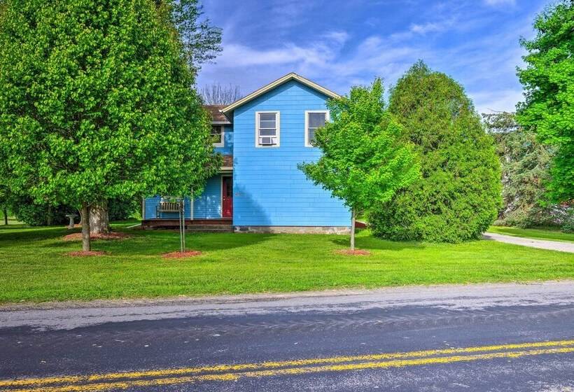 Charming Stanley Home W/ Yard, 7 Mi To Seneca Lake