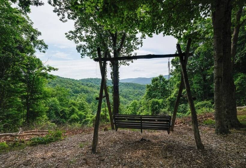 Christiansburg Home ~ 12 Mi To Virginia Tech!