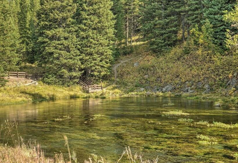 Family Cabin W/ Fire Pit   25 Miles To Yellowstone
