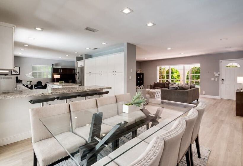 Hidden Miami Gem W/ Pool, Bbq & Minutes To Beach!