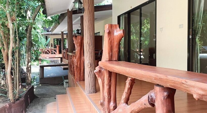 فندق Baan Suan Villas Resort
