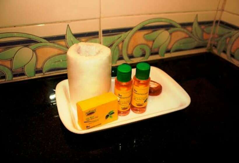 בית מלון כפרי Fabexpress Marvel Bliss   Nr Trump Towers