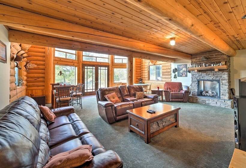 Huge Missouri Lake Home   Walk To Table Rock Lake