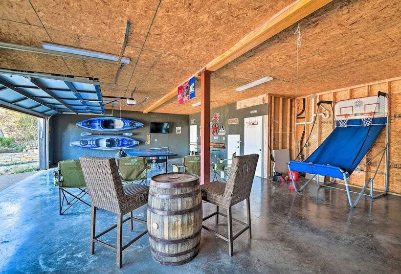 Modern  Lakeview Hilltop Retreat  W/ Game Garage!