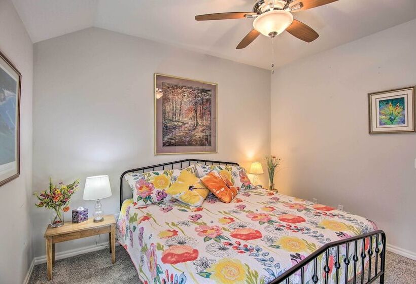 Modern Okc Retreat: Half Mile To Plaza District!