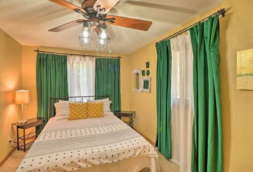Norfork Lake Getaway: Deck, 6 Mi To Main St!