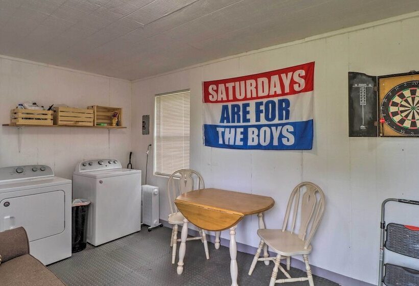 Rainbow Island Cabin Near Hiking & Fishing!