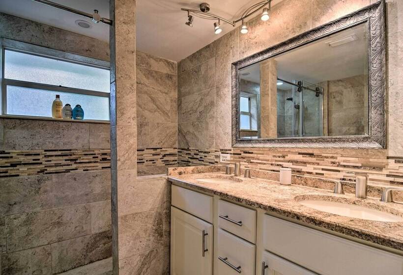 Renovated Ozona Home W/ Views   Steps To Gulf