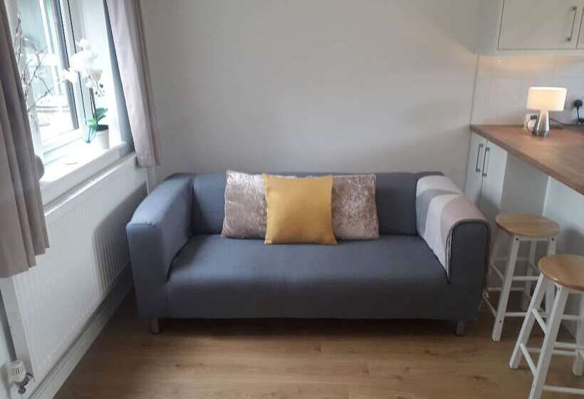 דירת נופש Captivating 1 Bed House In Cambridge
