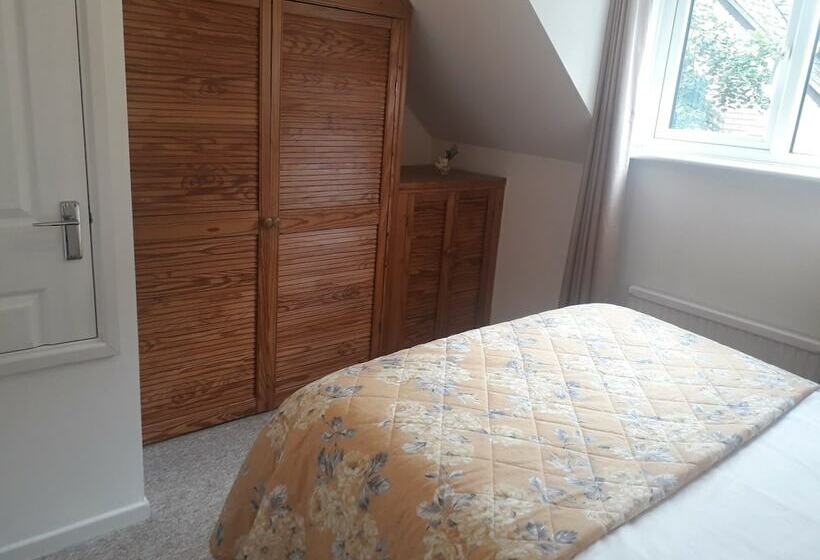 דירת נופש Captivating 1 Bed House In Cambridge