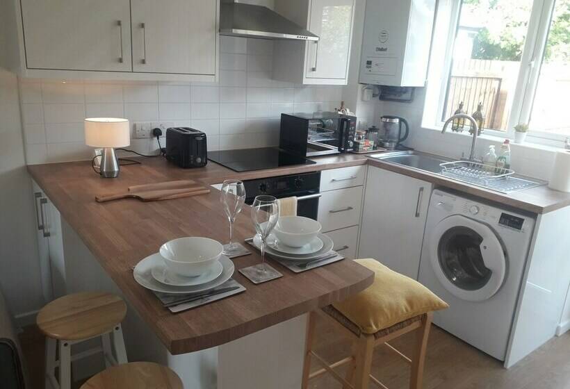 דירת נופש Captivating 1 Bed House In Cambridge