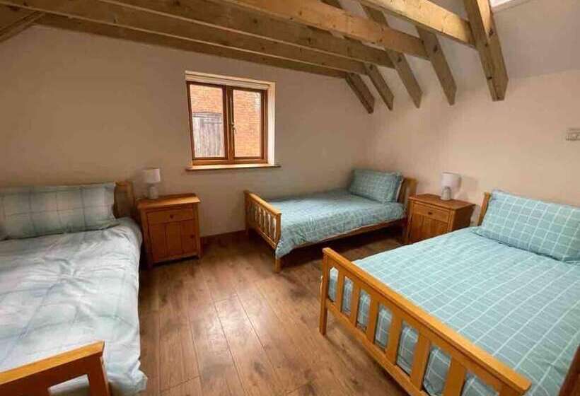 레지던스 Charming Norfolk Barn Conversion In Barnham Broom