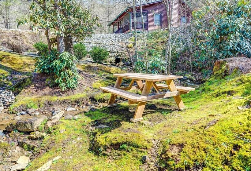 Scenic Marble Cabin W/ Fire Pit!