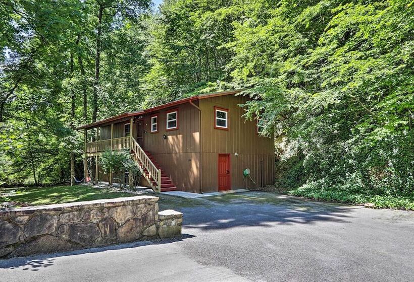 Serene Pigeon Forge Hideaway W/ Game Room!