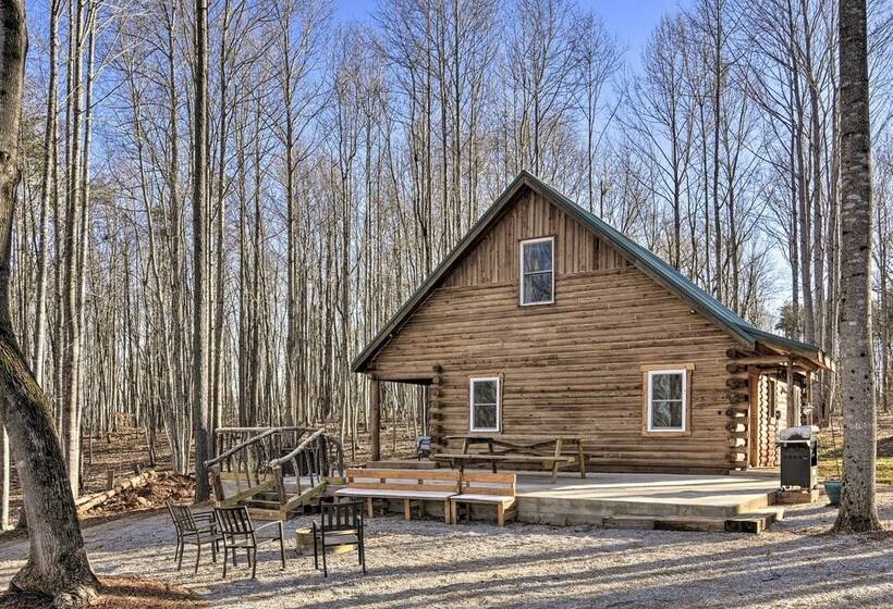 Stylish Creekside Cabin W/ Fire Pit Near Wineries