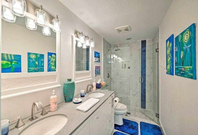 1 Mi To Dtwn: Sun Soaked Cape Coral Getaway!