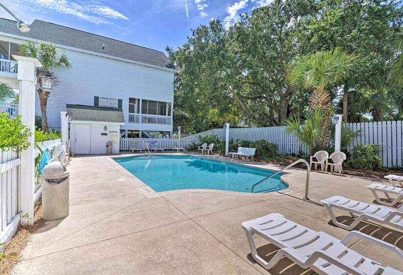 Steps To Pool & Ocean: Surfside Beach Home Base!