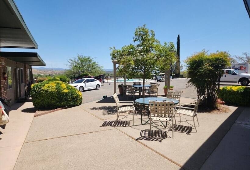 The View Motel