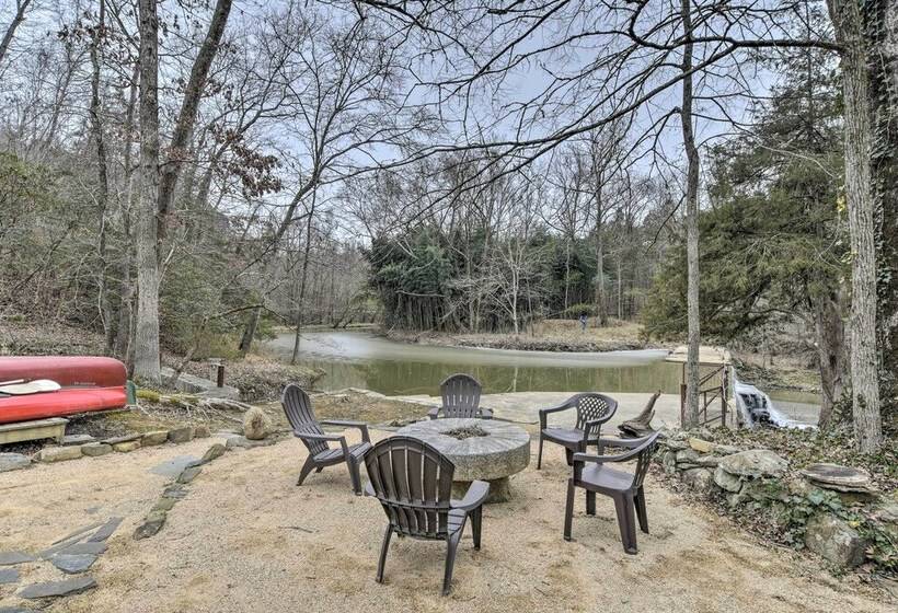 Warm + Peaceful Home W/ Fire Pit On Haw River