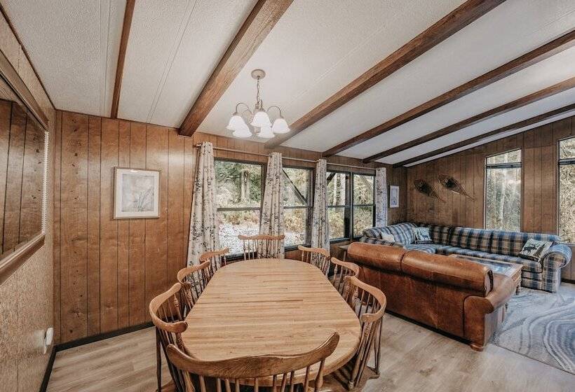 42mf   Wifi   Hot Tub   Bbq