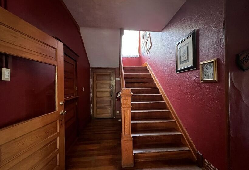 مبيت وإفطار The Oliver House