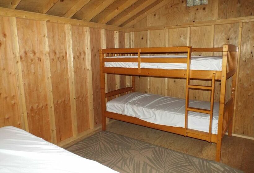 酒店 Hemlock Campground And Cottages