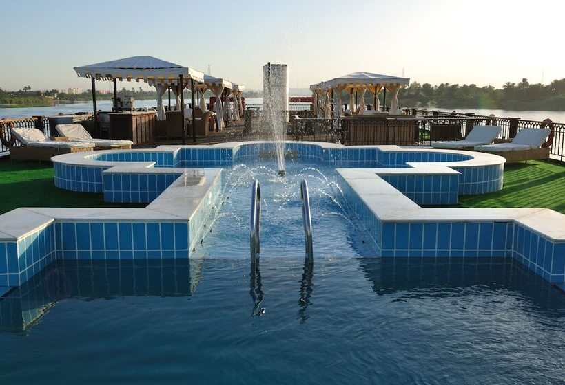 هتل Movenpick Ss Misr. Monday Friday