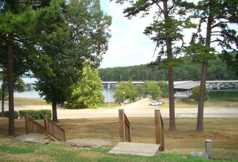 Mountain Harbor King Guest Room On Lake Ouachita By Redawning