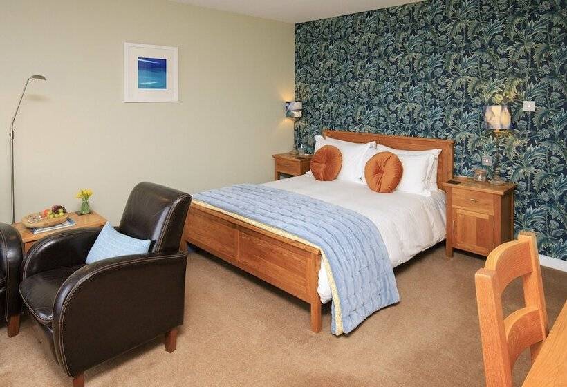 بنسيون Broad Bay House