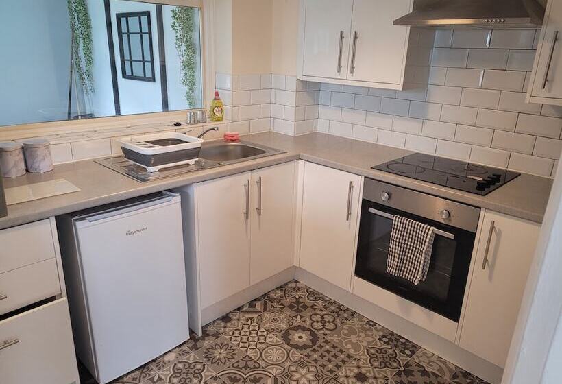 إقامة Beautiful 3 Bed House In Ramsgate