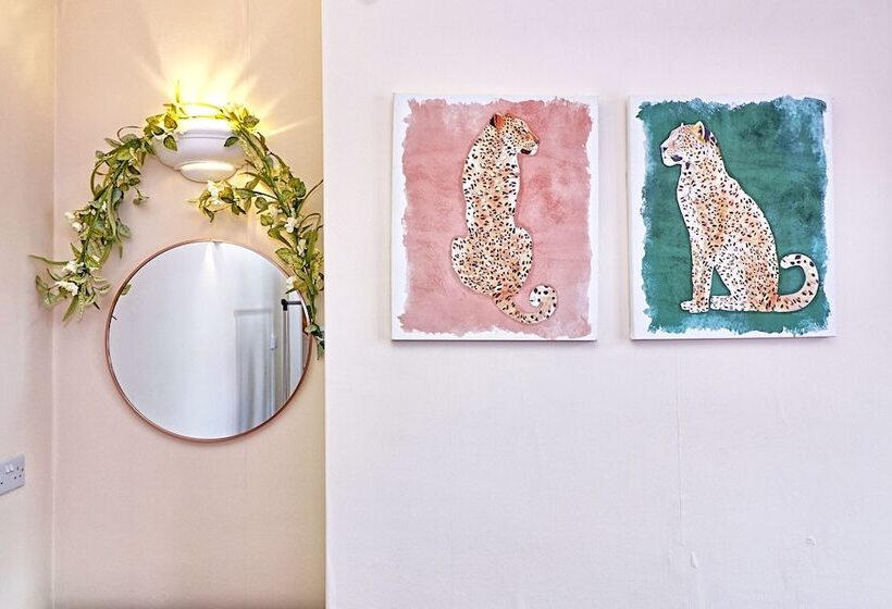 اقامتگاه Big 3bed 2bath House Tropical Oasis Pet Friendly!