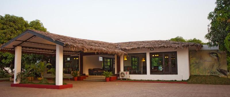 Отель Club Mahindra Gir Resort