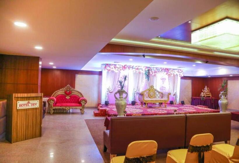 בית מלון כפרי Dev International