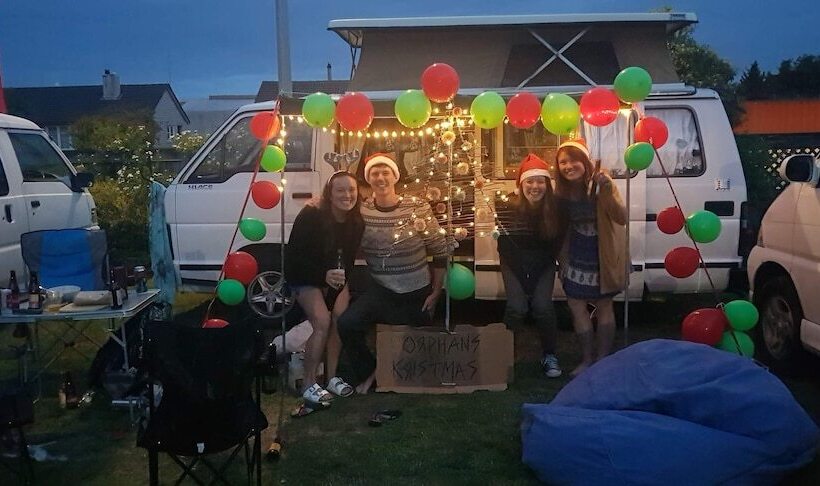 הוסטל Happy Apple Backpackers